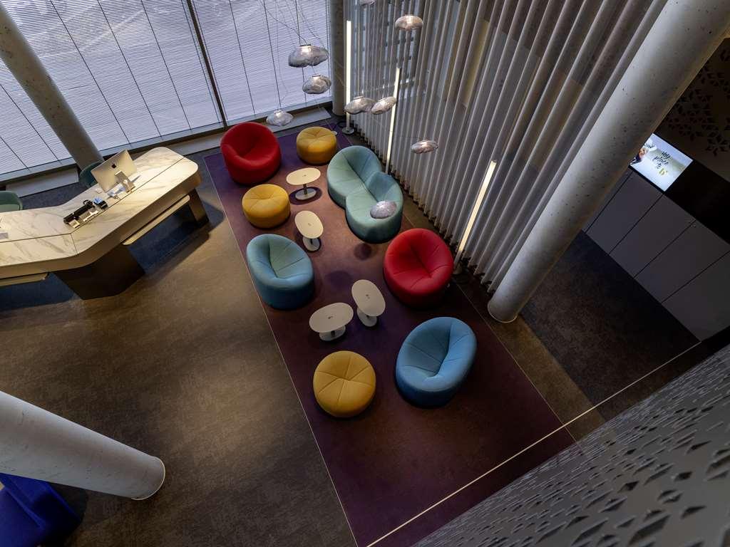 B'Mine Hotel Duesseldorf Интерьер фото