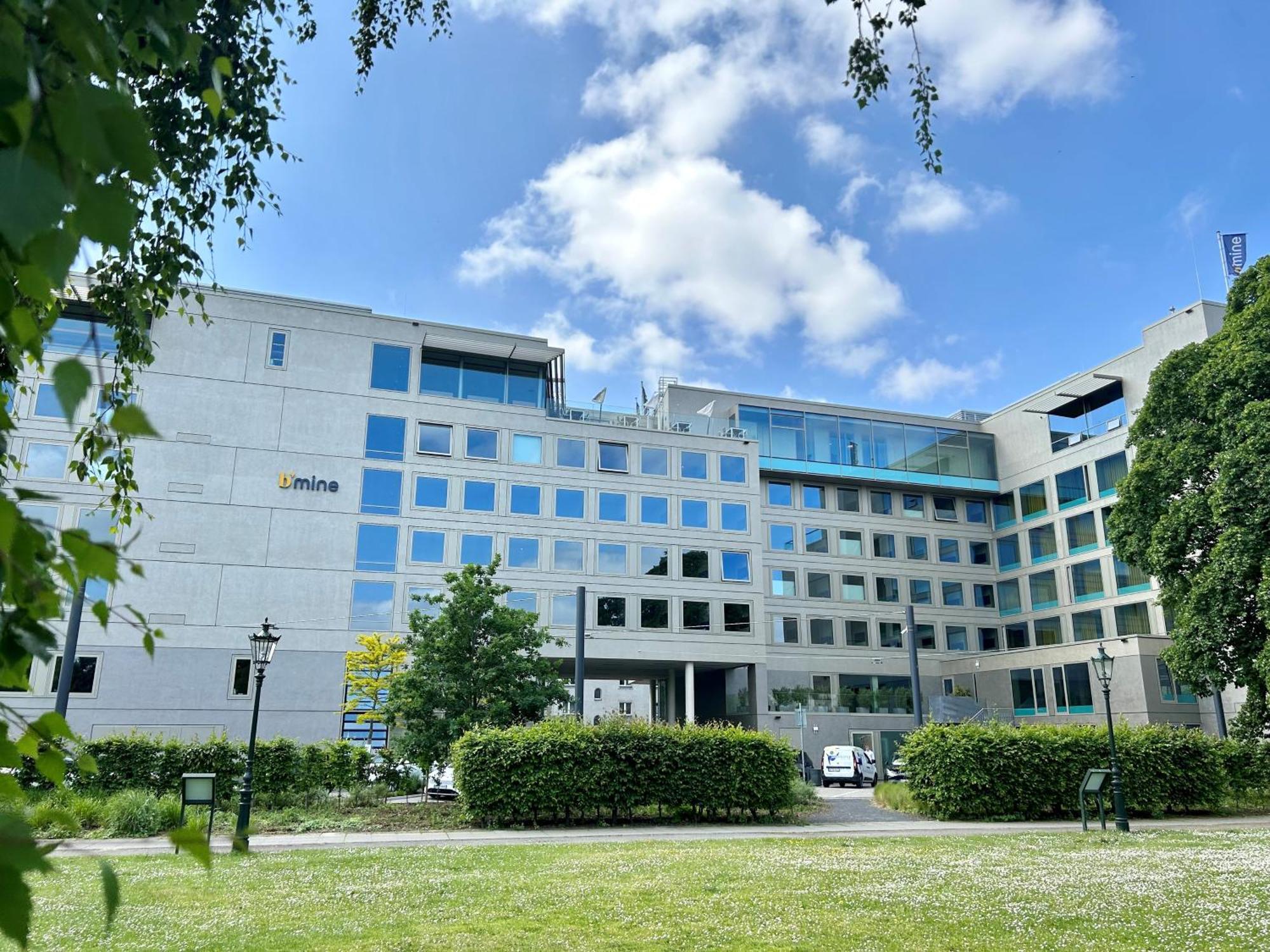 B'Mine Hotel Duesseldorf Экстерьер фото