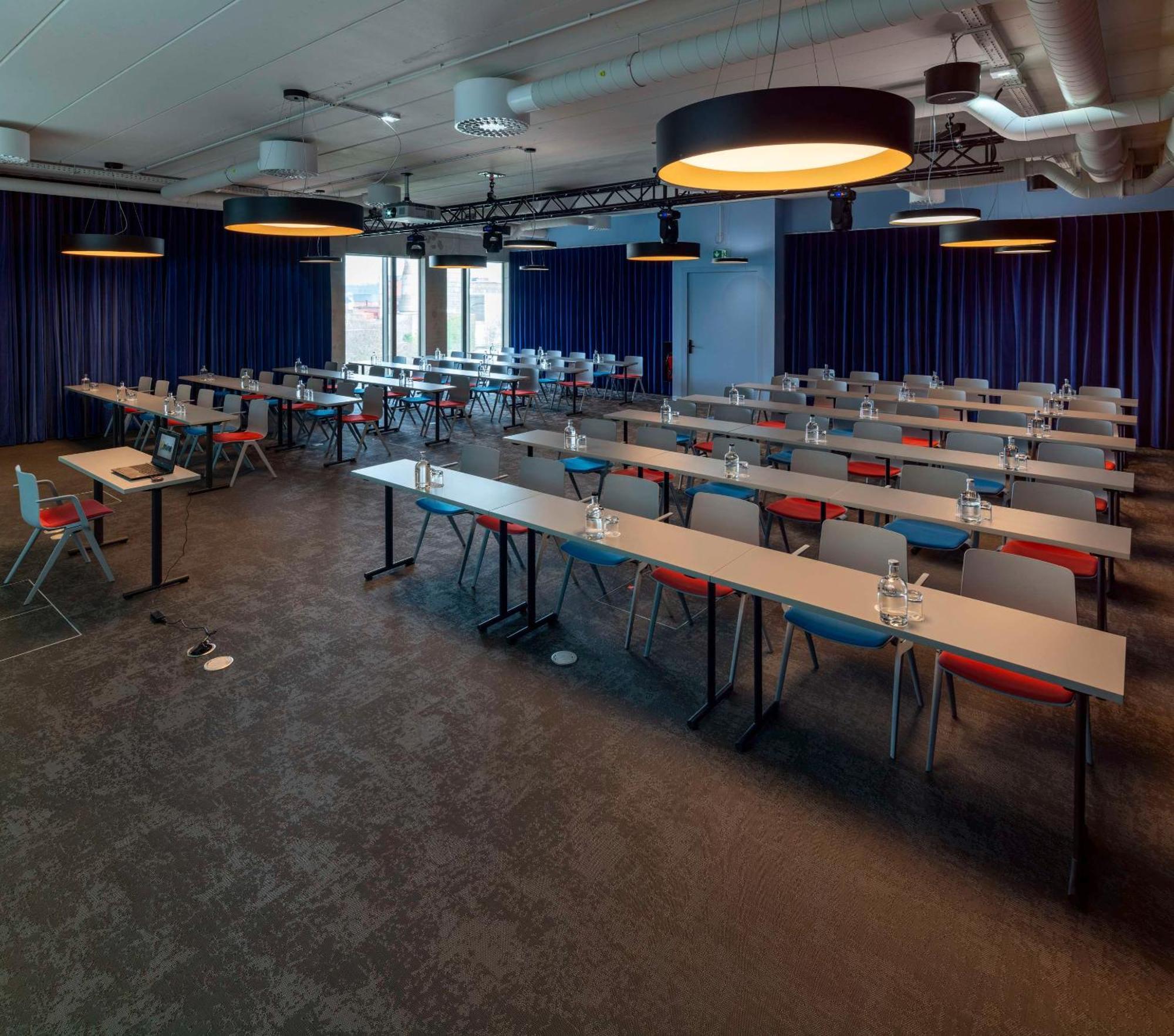 B'Mine Hotel Duesseldorf Экстерьер фото