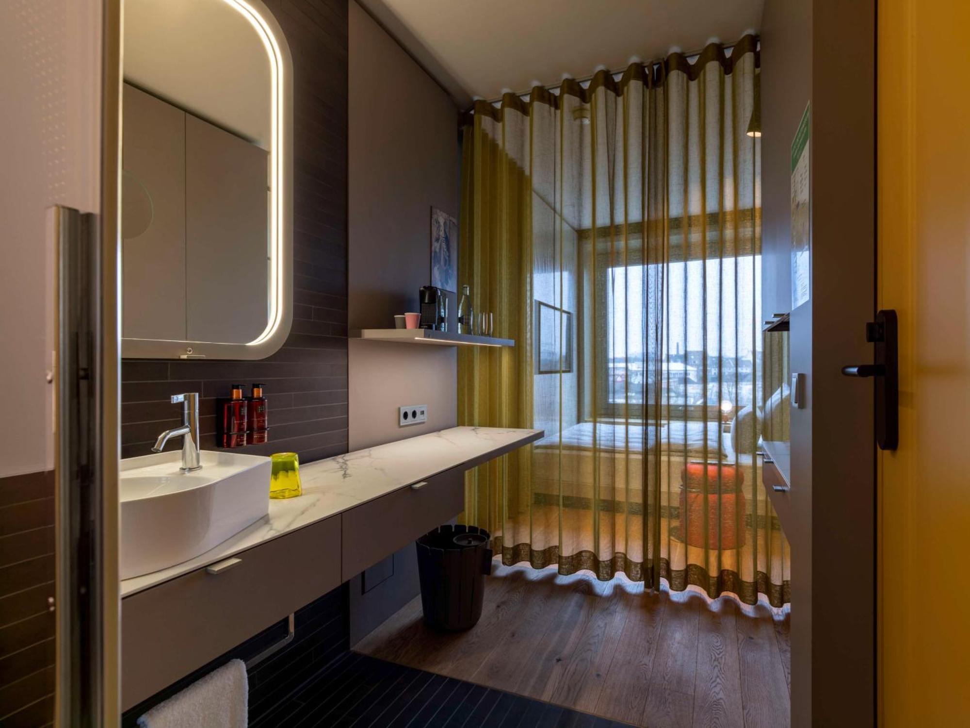B'Mine Hotel Duesseldorf Экстерьер фото